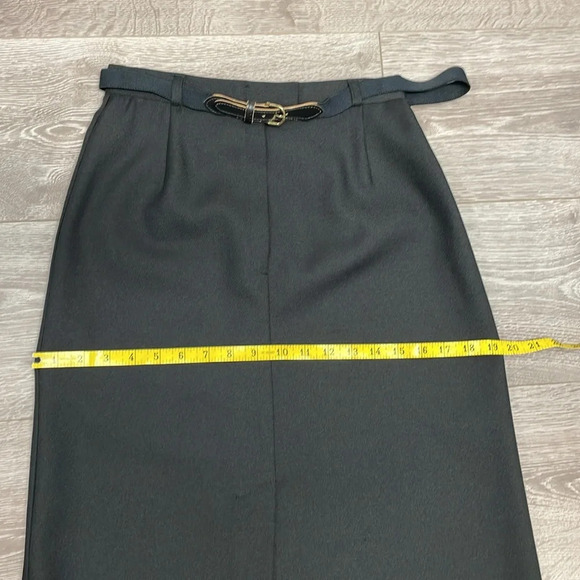Vintage Haberdashery by Personal Black Waist Watcher Skirt 8 - Picture 10 of 16